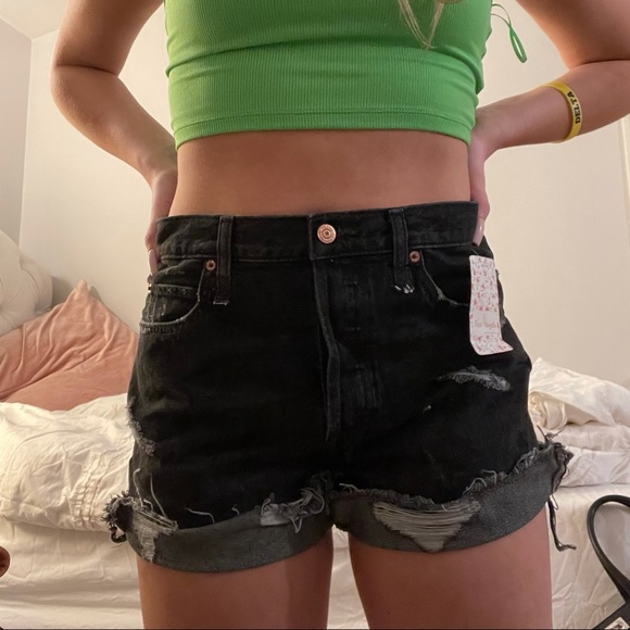 FREE PEOPLE SHORTS (NWT) - Picture 4 of 4